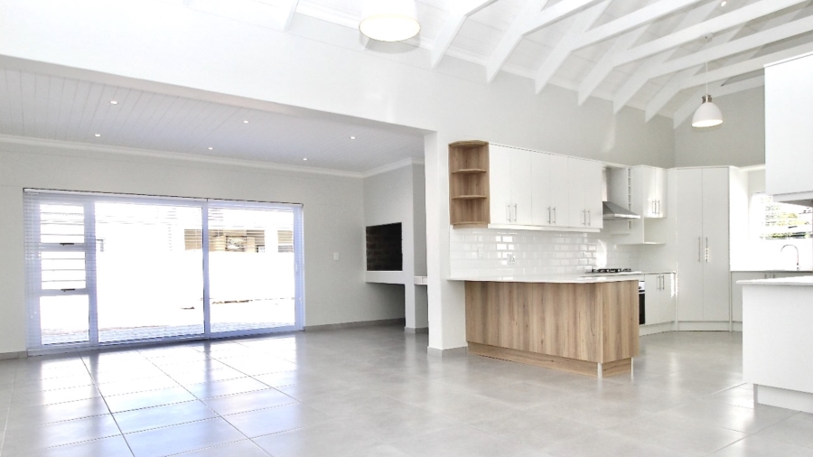 3 Bedroom Property for Sale in Port Owen Western Cape